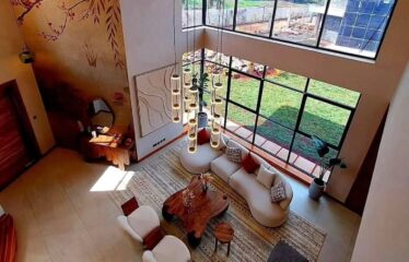 BEAUTIFUL & LUXURIOUS 4 BEDROOMS  VILLAS PLUS DSQ FOR SALE IN LORESHO.