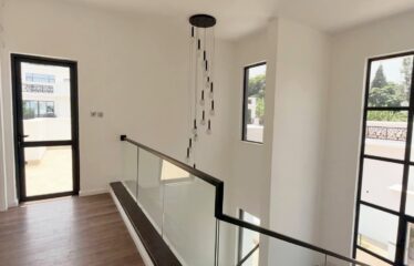 LUXURY 5 BEDROOM VILLA FOR RENT IN LAVINGTON NAIROBI WITH PRIVATE POOL & ROOFTOP TERRACE .