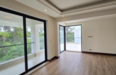 6 BEDROOM LUXURY VILLAS FOR SALE IN KITISURU OFF PEPONI ROAD NAIROBI WITH 2 DSQS