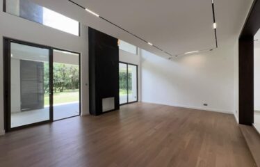 5 Bedroom Luxury Villa for Sale in Hardy Karen Nairobi Kenya | Gated Community Home with Swimming Pool