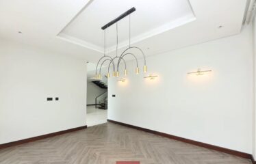 Ambassadorial Luxury 6-Bedroom Villa for Rent in Nyari | Private Pool, Smart Home.