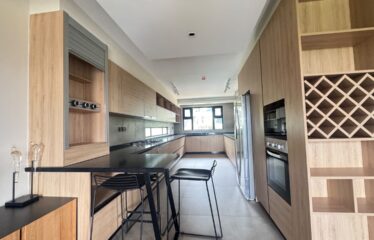 5 Bedroom All-En-Suite Townhouse with DSQ, Garden & Swimming Pool for Sale in Lavington