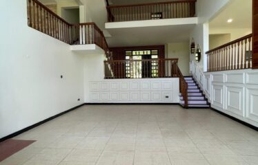 Luxury 5-Bedroom Villa with DSQ for Sale in Karen, Nairobi