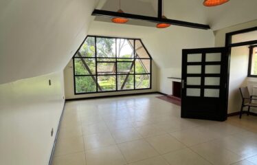 Luxury 5-Bedroom Villa with DSQ for Sale in Karen, Nairobi