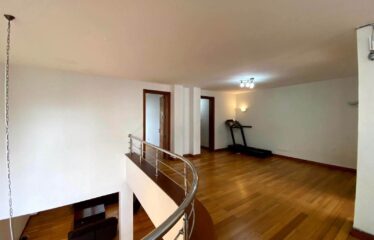 Luxury 5-Bedroom Villa with SQ & Private Garden for Rent in Spring Valley, Westlands