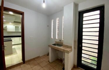 Luxury 5-Bedroom Villa with SQ & Private Garden for Rent in Spring Valley, Westlands