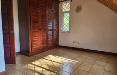 Luxury 5 Bedroom Townhouse for Rent in Rosslyn – Nairobi
