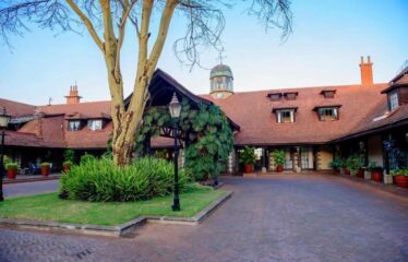 Luxury 4 Bedroom Fully Furnished House for Rent in Windsor Park, Runda, Nairobi.