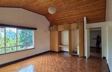 Spacious 4-Bedroom Standalone House for Rent in Gigiri, Nairobi.|Private Garden.