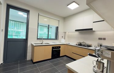 Luxury 5 Bedroom Apartments plus Dsq for Sale in Kilimani, Nairobi.