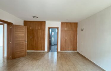 3 Bedrooms apartment all ensuite plus dsq for rent in Kilimani, Nairobi.