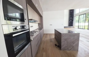 Luxury 4-Bedroom All En-Suite Townhouse with SQ & Private Garden for Rent in Runda, Nairobi.