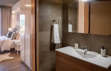 Modern 2-Bedroom Fully Furnished Luxury Apartment for Rent in Kilimani, Nairobi.