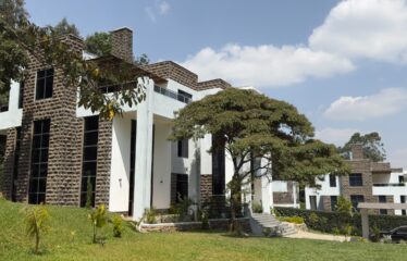 Executive 5-Bedroom Luxury Villa + DSQ for Sale in Karen, Nairobi.