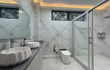 Executive 5-Bedroom Luxury Villa + DSQ for Sale in Karen, Nairobi.