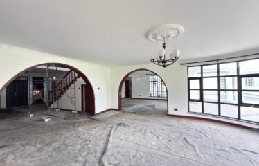 5-Bedroom House on 1 Acre for Rent – Ridgeways, Nairobi.