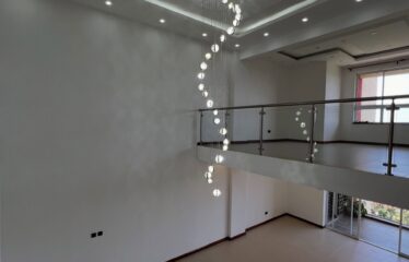 Luxury 4-bedroom penthouse with dsq to let in westlands, Nairobi.