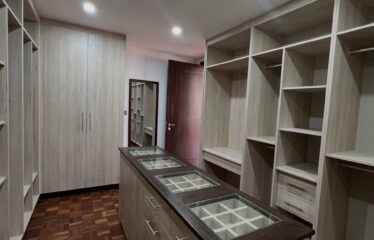 Modern 5-Bedroom Family Home Plus DSQ for Rent in Karen.