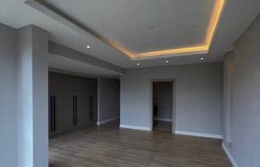 6-Bedroom Villa for Sale in Runda
